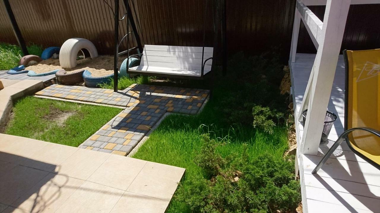 Guest House Dacha Karolino-Bugaz Zewnętrze zdjęcie